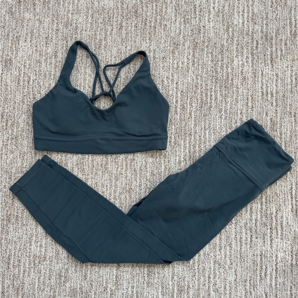 *SET* Athleta Solace Bra S (A-C) and Ultra High-Rise Elation 7/8 Tight S Gray